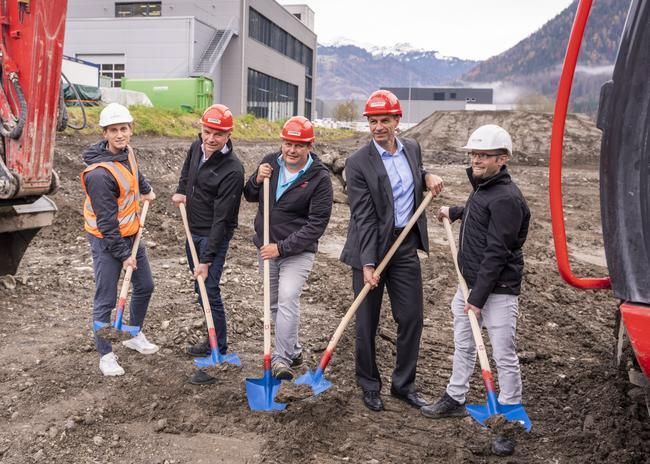 Spatenstich Erweiterungsbau der GRITEC in Grüsch