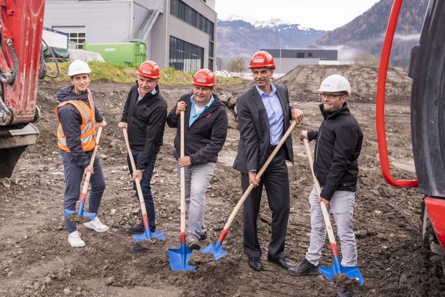 Spatenstich Erweiterungsbau der GRITEC in Grüsch